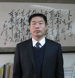 于国强